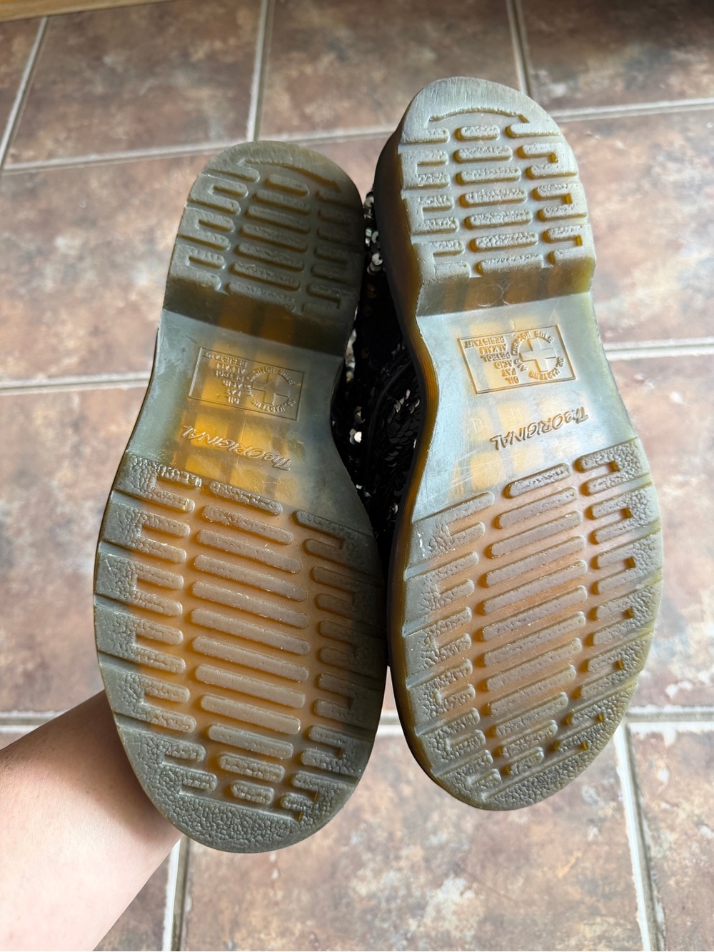 Dr. Martens 1460 Pascal Reversible Sequin boots - Picture 7 of 7